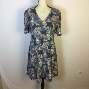 Studio B by Bobeau Mini A-line Dress Sz M Woman Blue Paisley Short Sleeve V-neck